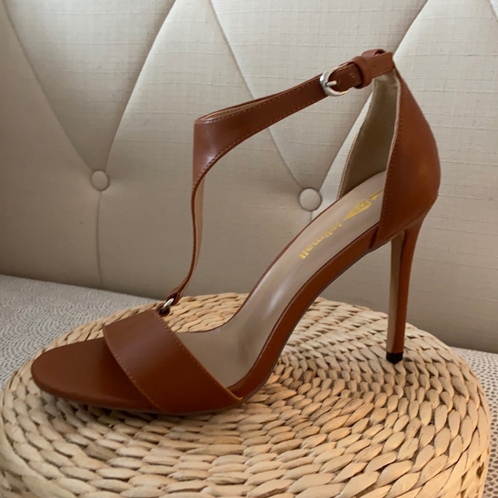 NEW! The perfect heels!